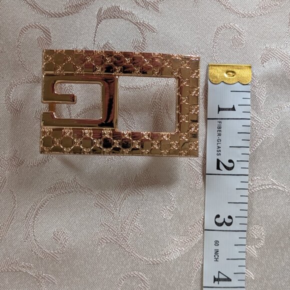 G Gold tone Belt Buckle - Picture 7 of 9